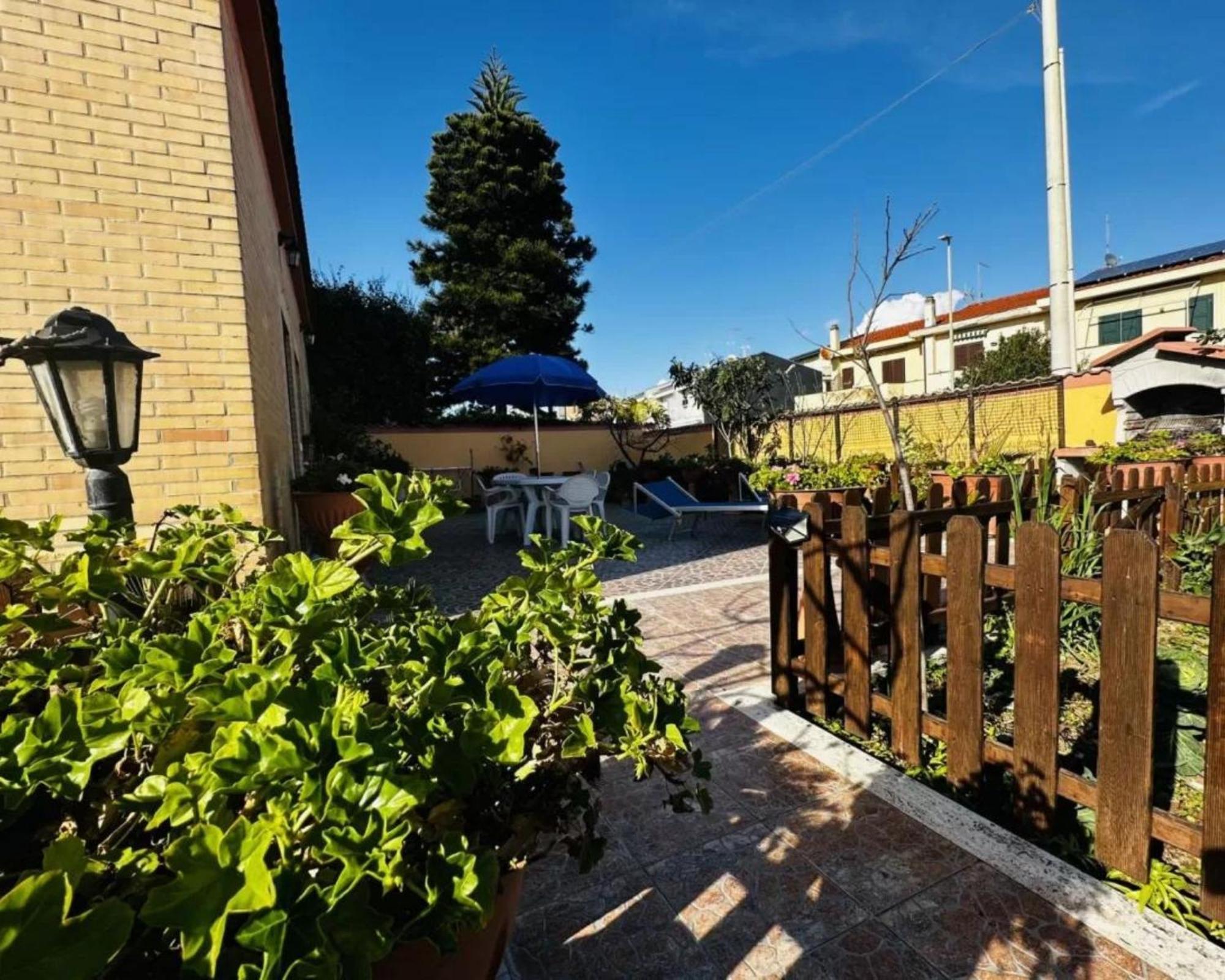 Romano House Φιουμιτσίνο Εξωτερικό φωτογραφία